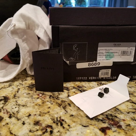 Calzature Donna patent leather strappy heel - Picture 5 of 8